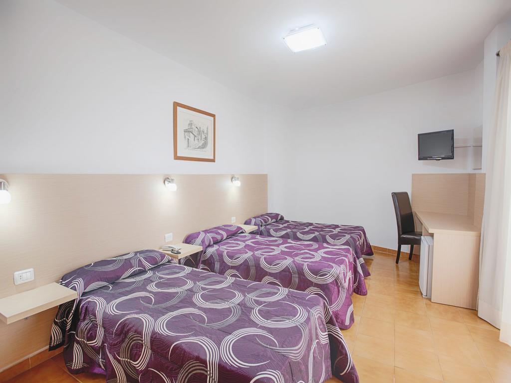 Hotel Ucanca San Isidro  Buitenkant foto